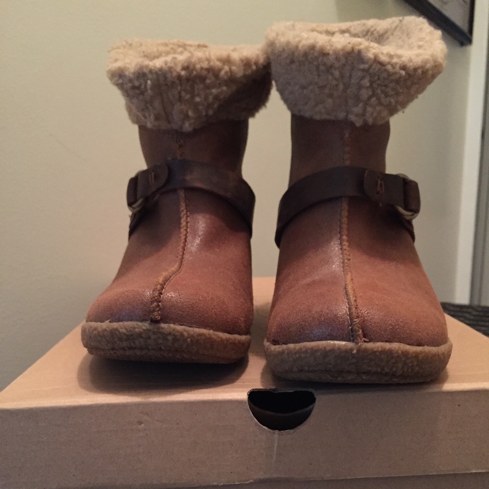 leather and shearling Timberland boots